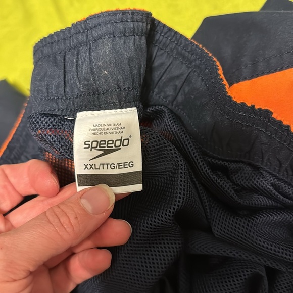 2pk Men’s Speedo Swim Trunks Sz XXL Black & Orange Navy & Royal Pockets and Mesh - Picture 4 of 5